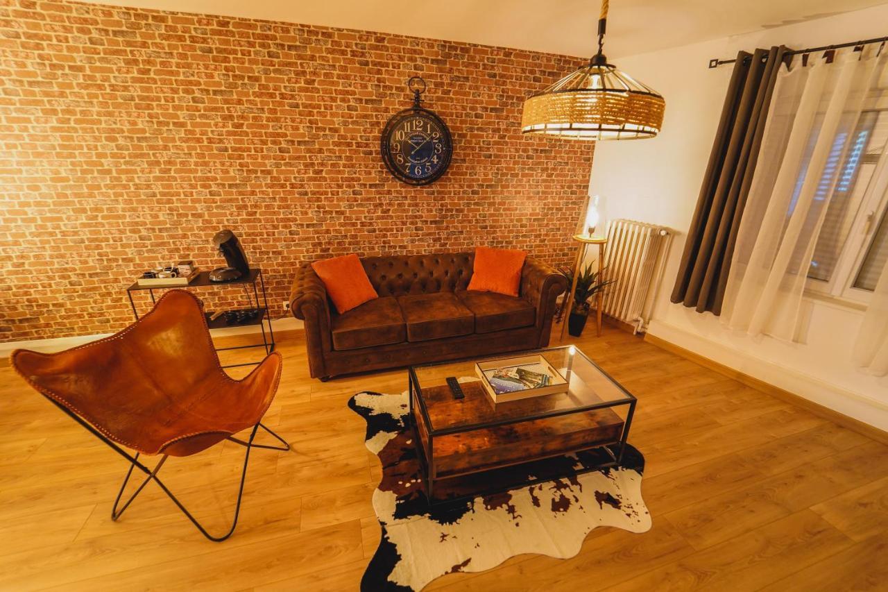 The Vintage Apartment Au Coeur De La Ville De Rimbaud Charleville-Mézières Exteriör bild